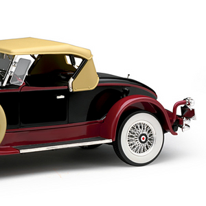 1930 PACKARD 734 BOATTAIL SPEEDSTER BLACK 1:18 SCALE