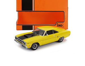 1969 PLYMOUTH ROAD RUNNER COUPE YELLOW BLACK 1:43 SCALE