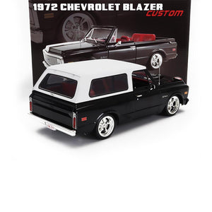 1972 CHEVROLET BLAZER 2WD CUSTOM BLACK & WHITE 1:18 SCALE
