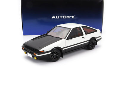 1980 TOYOTA SPRINTER TRUENO (AE86) PROJECT D FINAL VERSION WHITE BLACK 1:18 SCAL