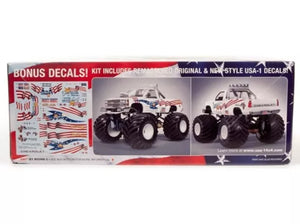 AMT 1:25 USA-1 CHEVY MONSTER TRUCK PLASTIC MODEL KIT 1252