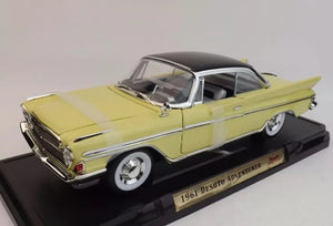 1961 DESOTO ADVENTURER YELLOW 1:18 SCALE MODEL CAR BY ROAD SIGNATURE 92738