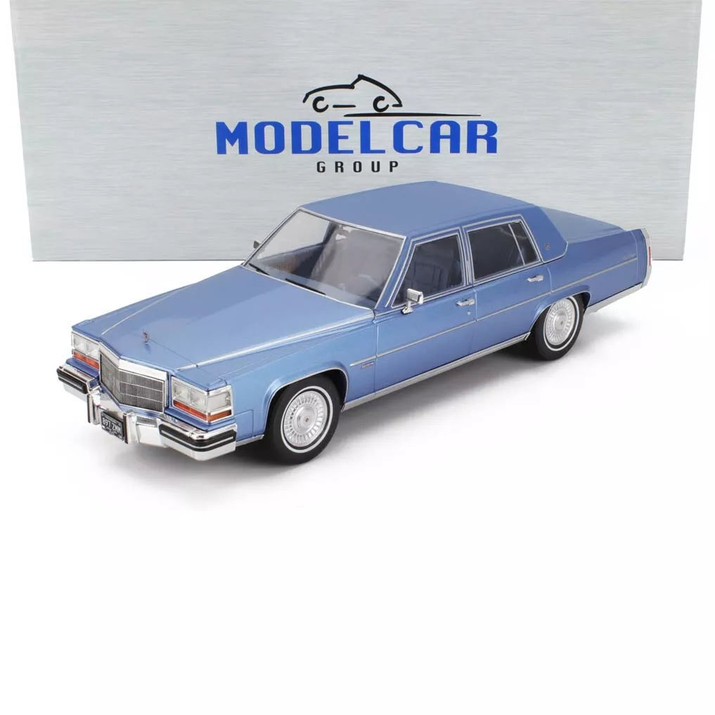 1982 CADILLAC FLEETWOOD BROUGHAM LIGHT BLUE MET 1:18 SCALE