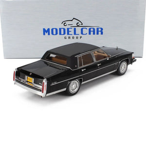1982 CADILLAC FLEETWOOD BROUGHAM BLACK 1:18 SCALE